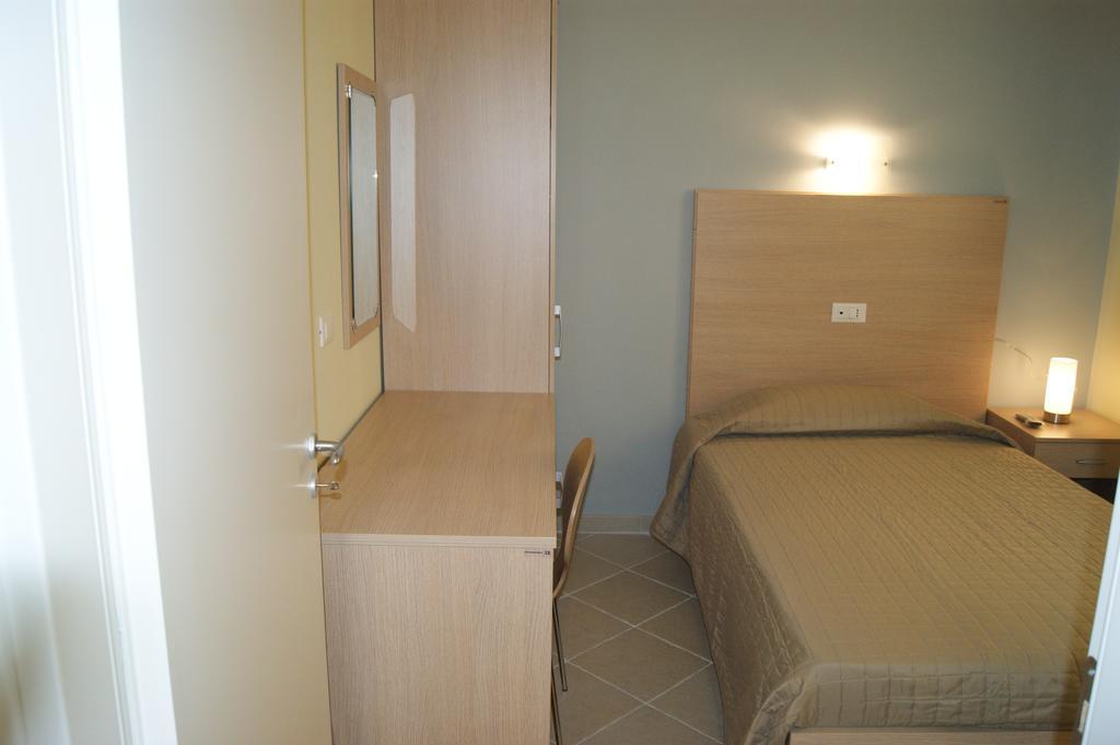 אוגוסטה Guest House Golfo Xifonio מראה חיצוני תמונה