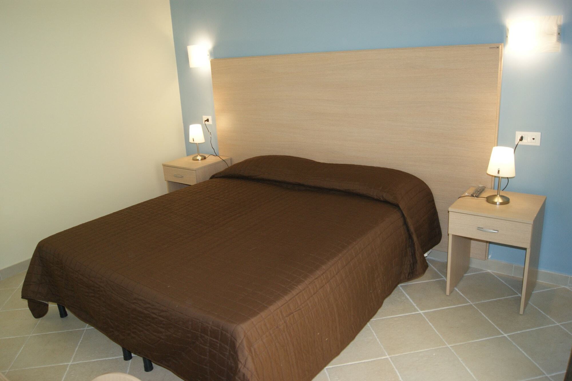 אוגוסטה Guest House Golfo Xifonio מראה חיצוני תמונה